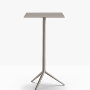 Table complète mange-debout carrée Elliot Pedrali — plateau acier et piètement de bar coloris Taupe BE200