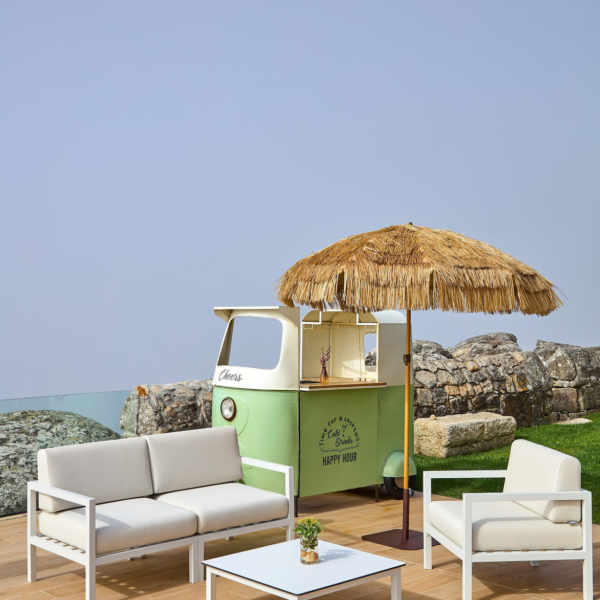 Élément d'angle Marine Ezpeleta en situation, mobilier CHR