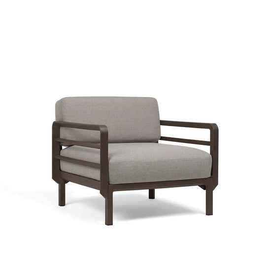 Fauteuil lounge Maximo Nardi – structure terre sombre, coussins Lava