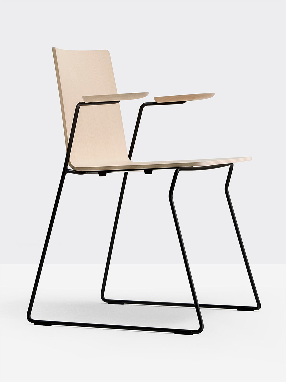 Fauteuil Osaka Metal 5715 Pedrali frêne, luge noire