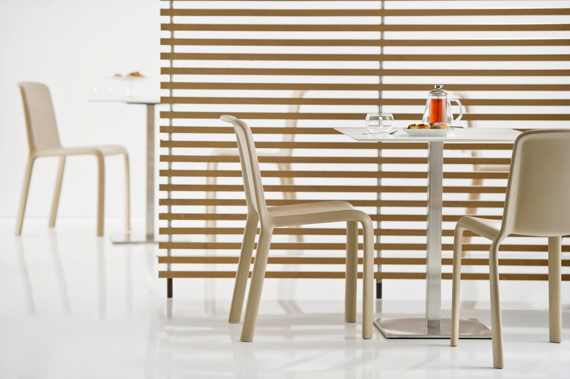 Gamme Snow Pedrali en situation, mobilier CHR