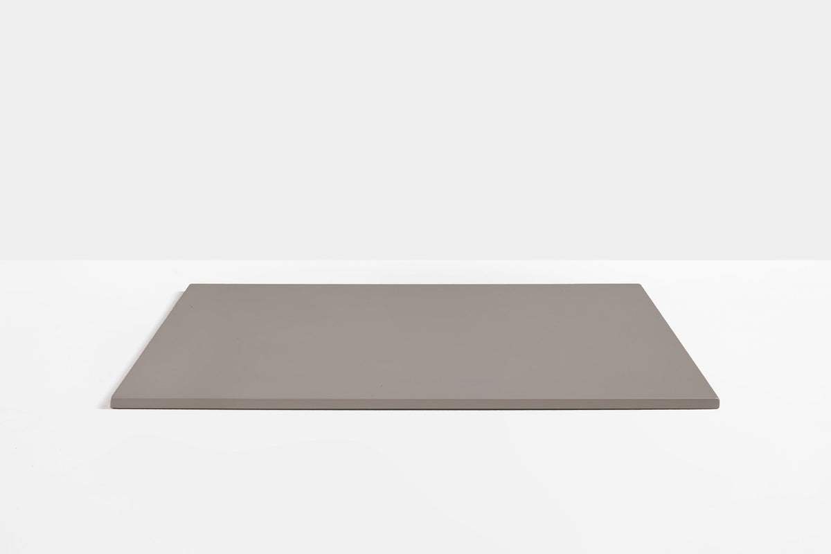 Plateau de table carré en acier Pedrali — coloris Taupe BE200E