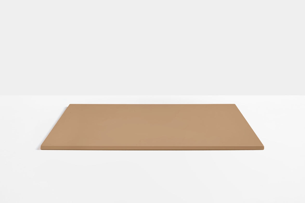 Plateau de table carré en acier Pedrali — coloris Miel MI100E