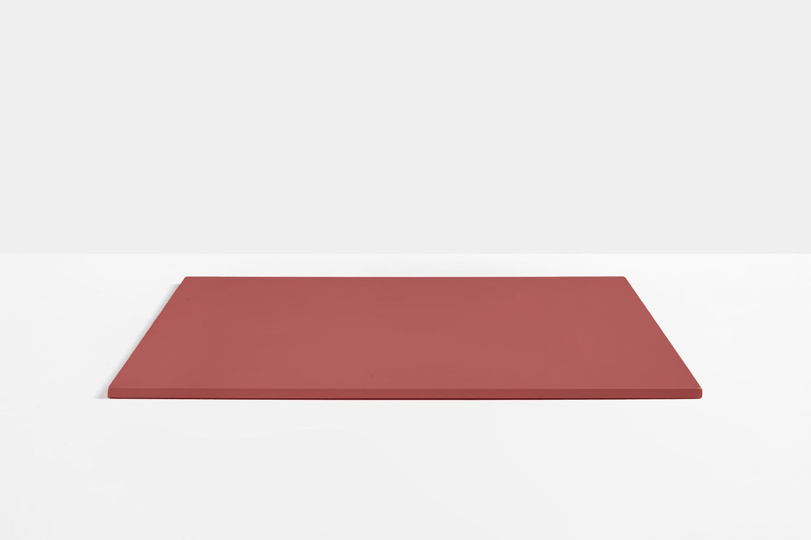 Plateau de table carré en acier Pedrali — coloris Rouge foncé RO200E
