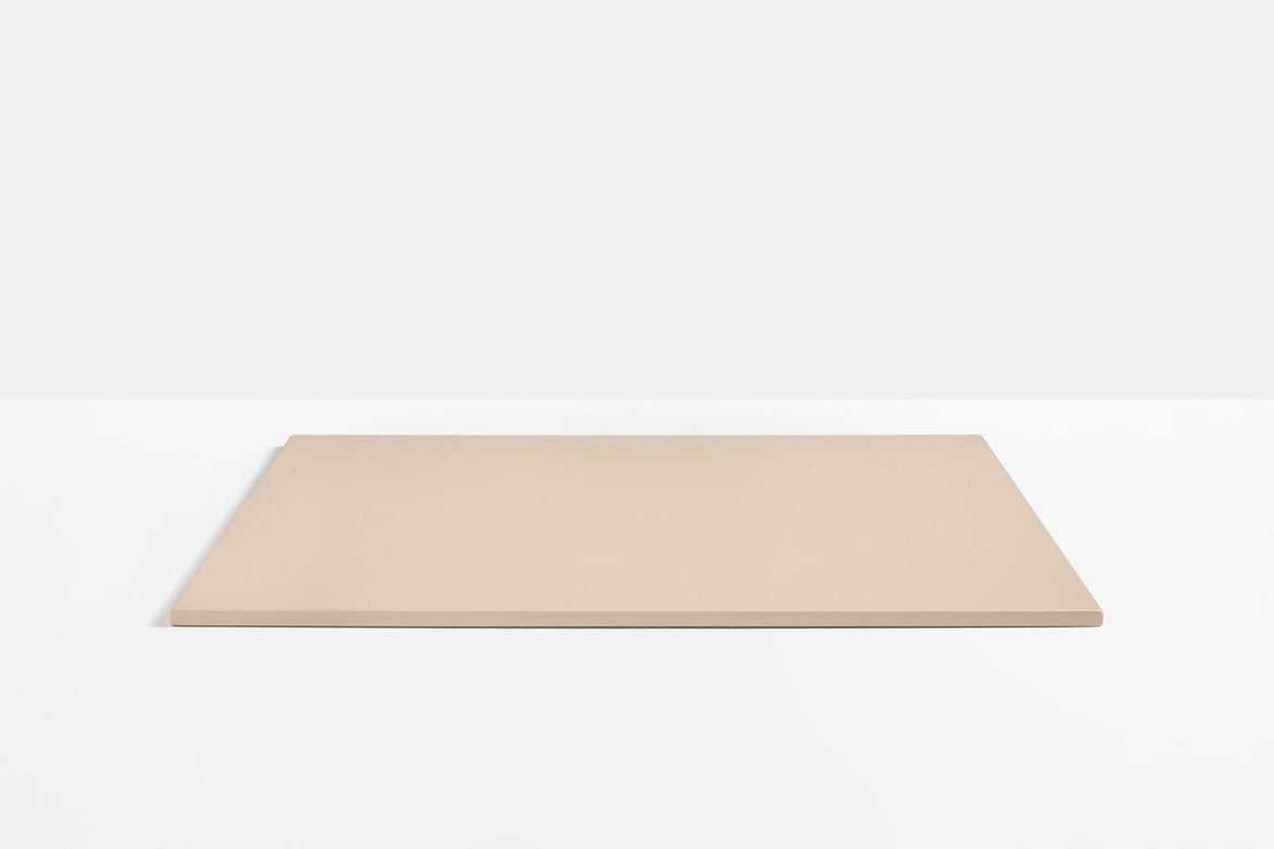 Plateau de table carré en acier Pedrali — coloris Sable clair SA200E