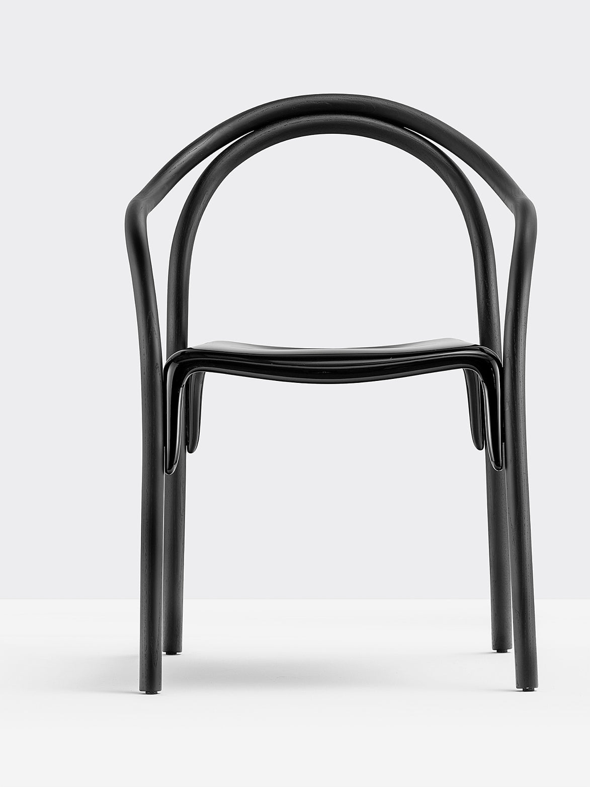 Fauteuil Soul 3745 noir vue de trois quarts