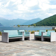Fauteuils et canapé Sunset avec coussins en terrasse