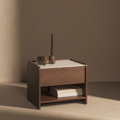 Table de chevet Tanna aspect marbre — Noyer