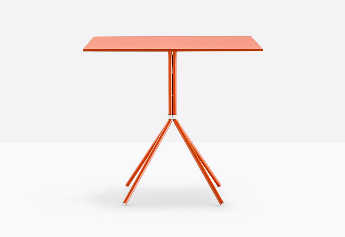 Piètement Nolita 4 pieds et plateau carré acier Orange AR500