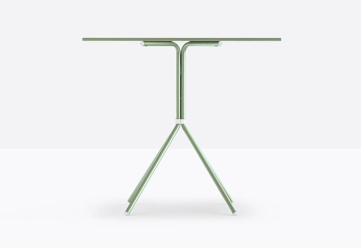 Piètement de table Nolita Pedrali 4 pieds — coloris Vert sauge VE100E
