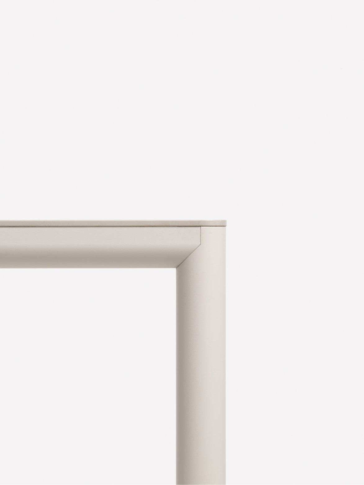 Table Piave Nardi – mise en scène terrasse