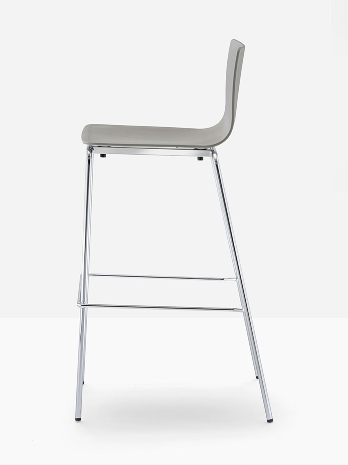Tabouret de bar Inga gris vue de profil