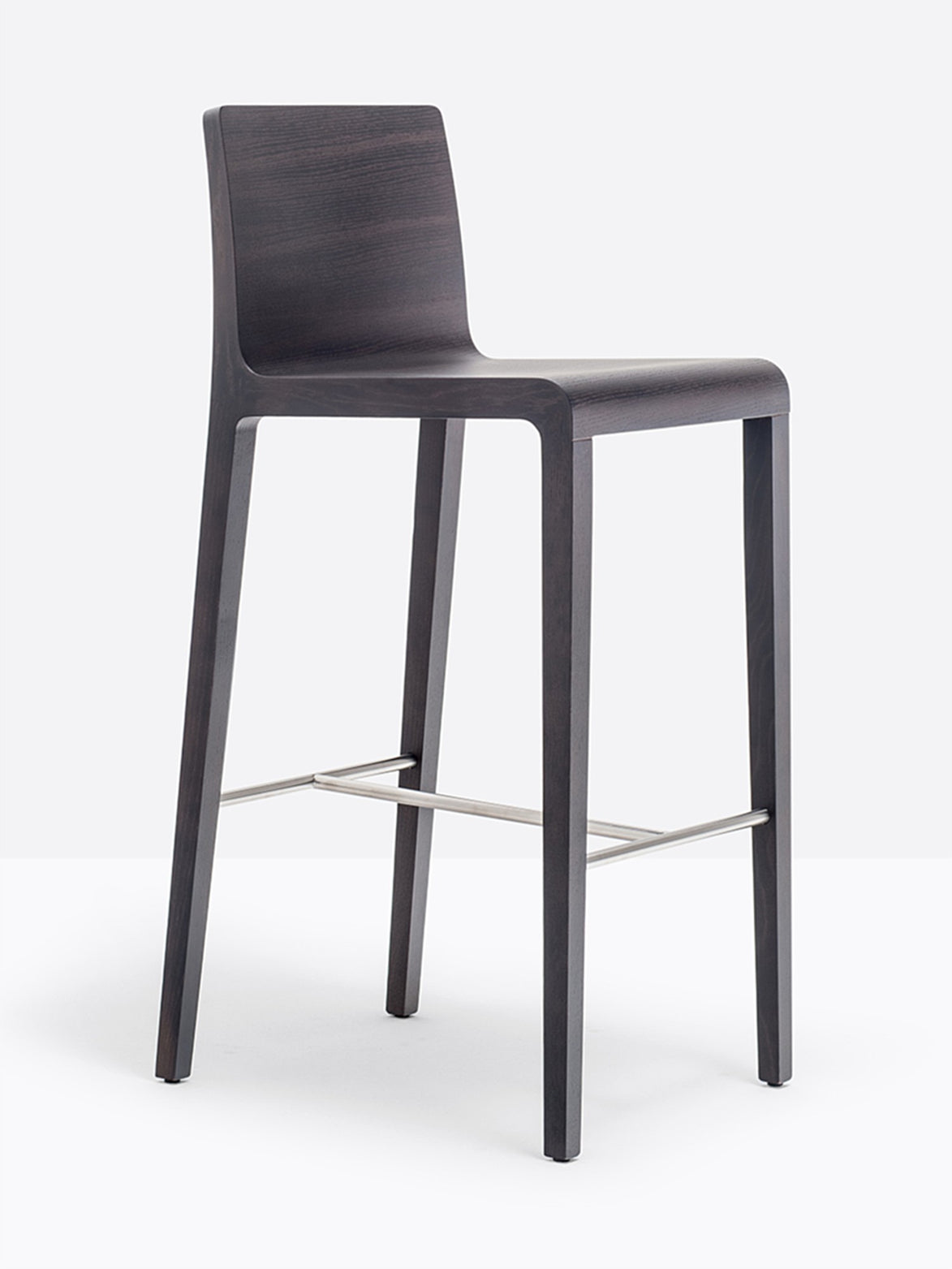 Tabouret de bar Young wengé vue de trois quarts
