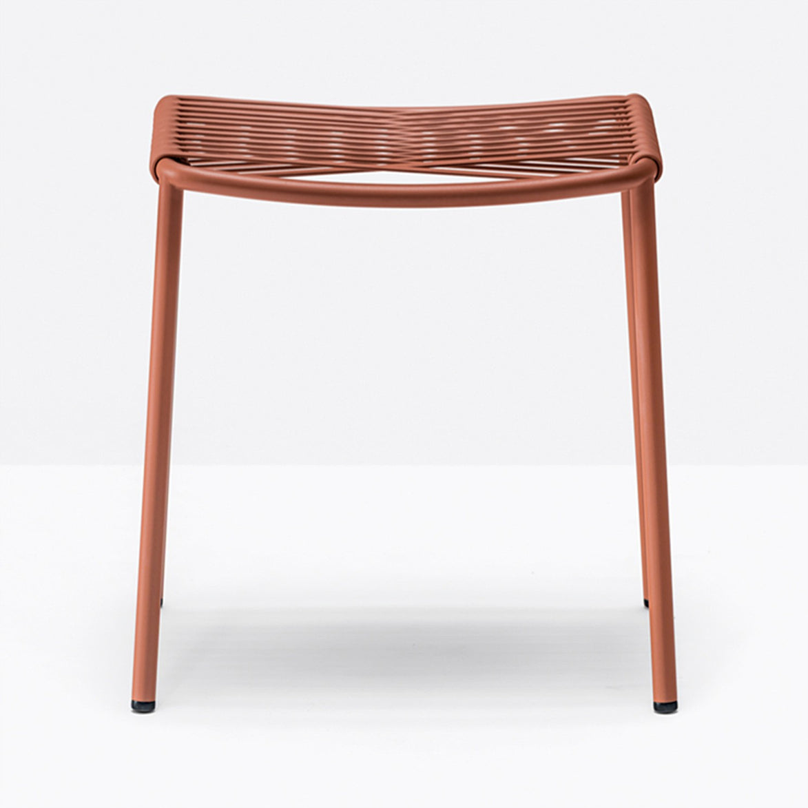 Tabouret bas Philía terracotta vue de face
