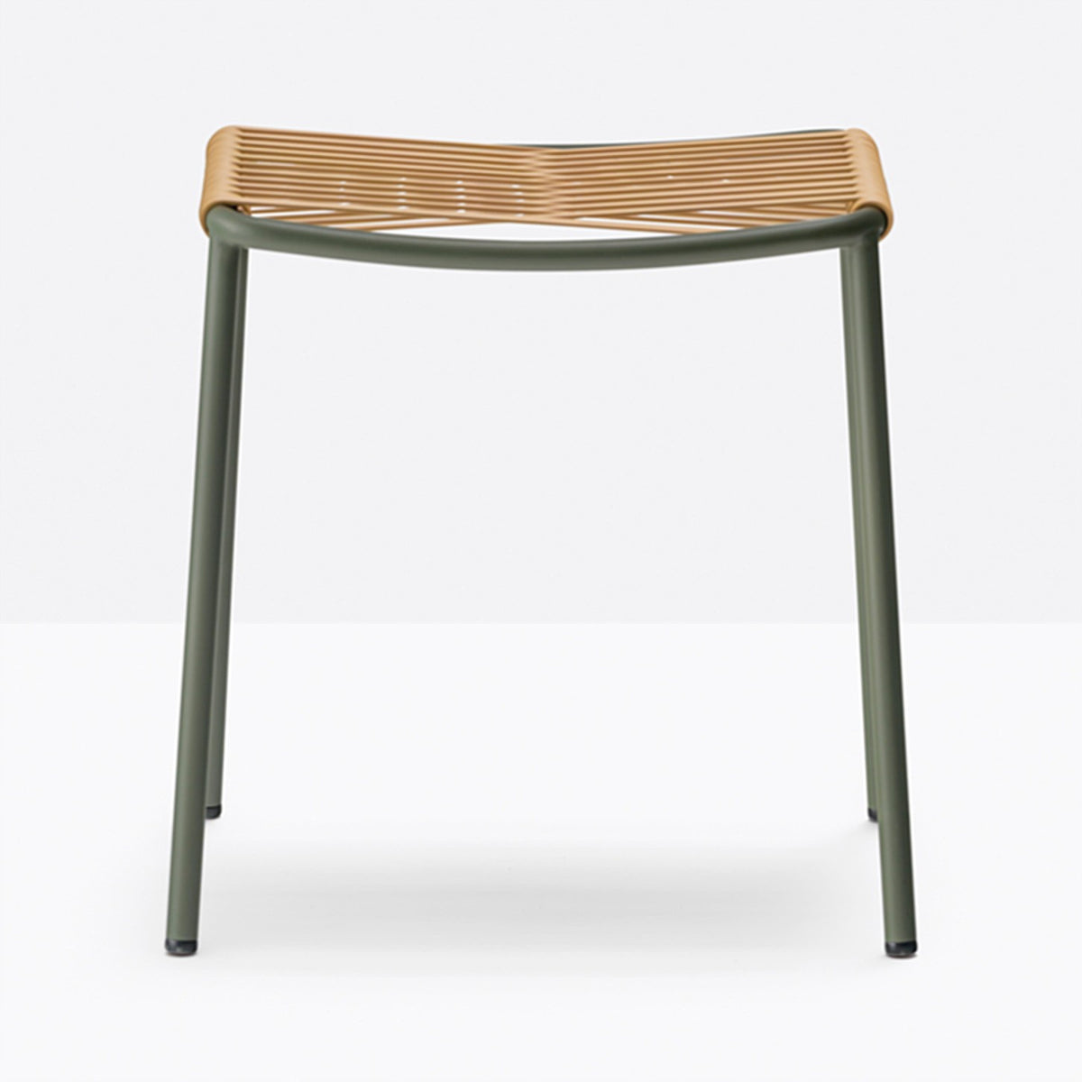Tabouret bas Philía vert, tressage miel