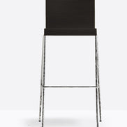 Tabouret Kuadra Pedrali pieds ronds, bois noir