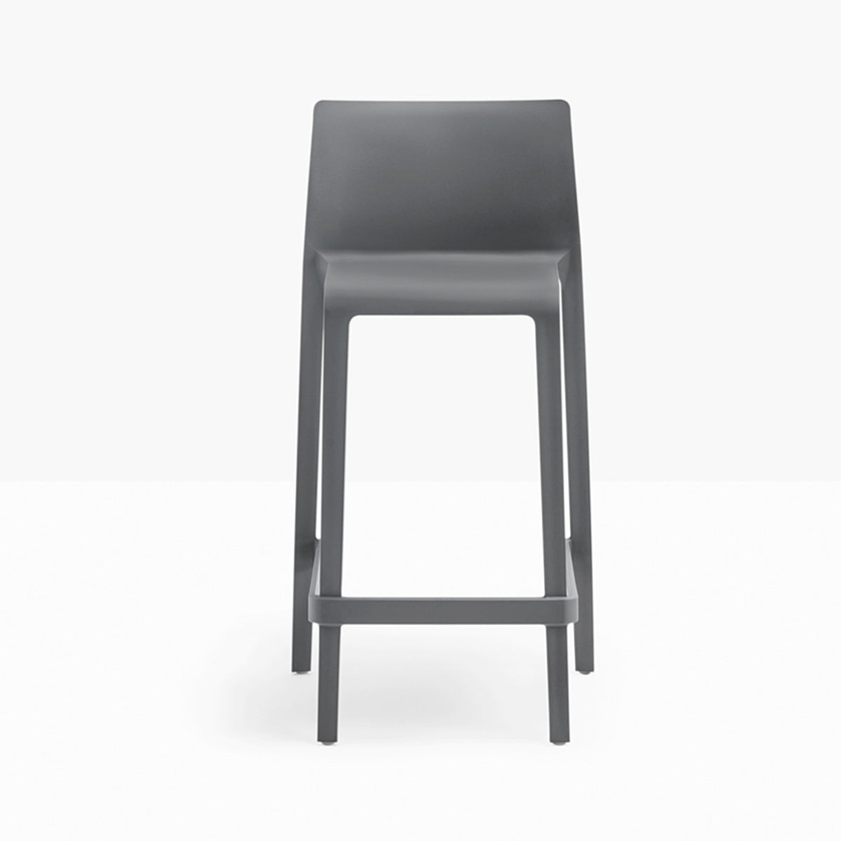 Tabouret de bar Volt Pedrali gris anthracite assise 66 cm